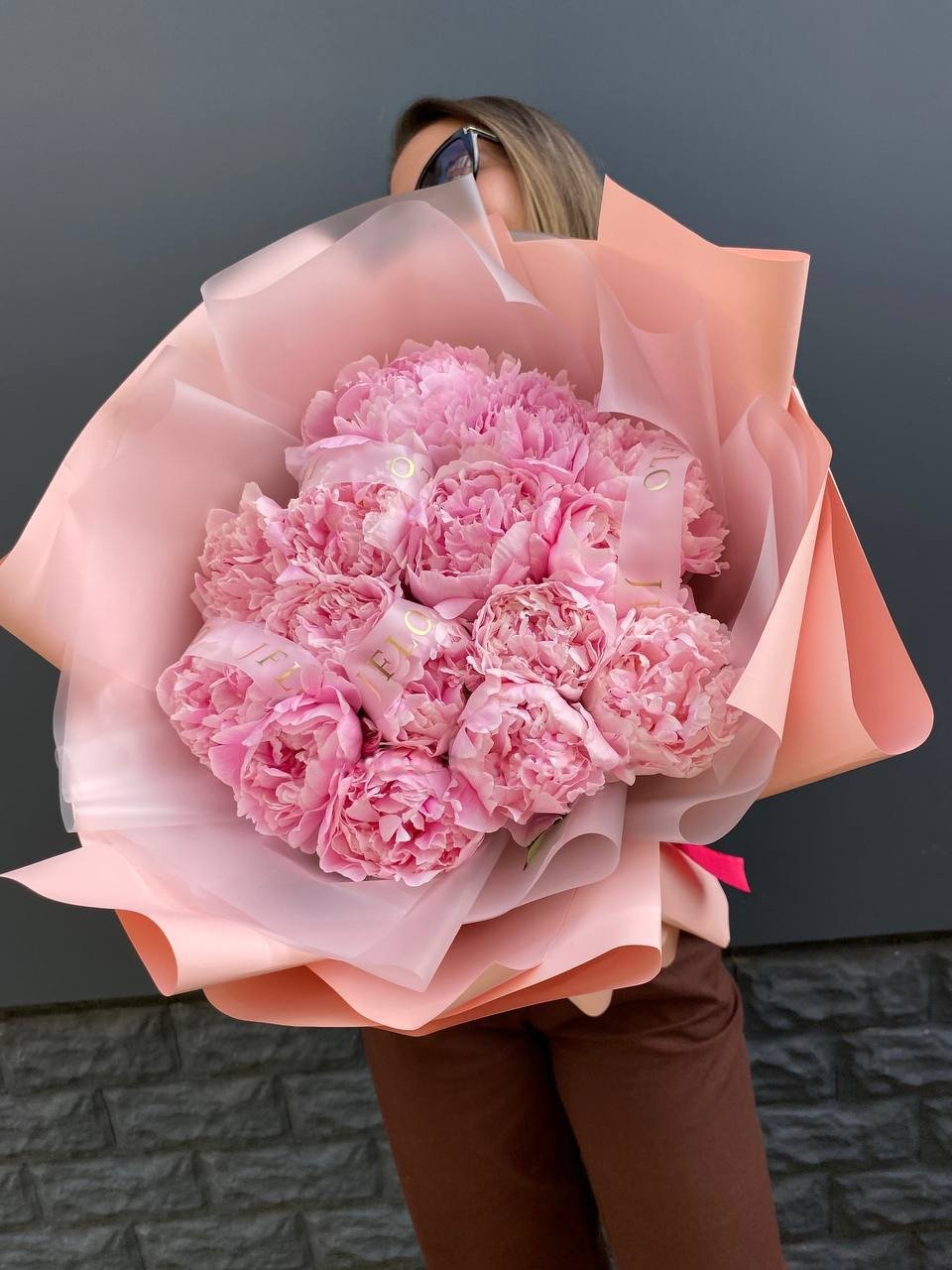 5 Peonies
