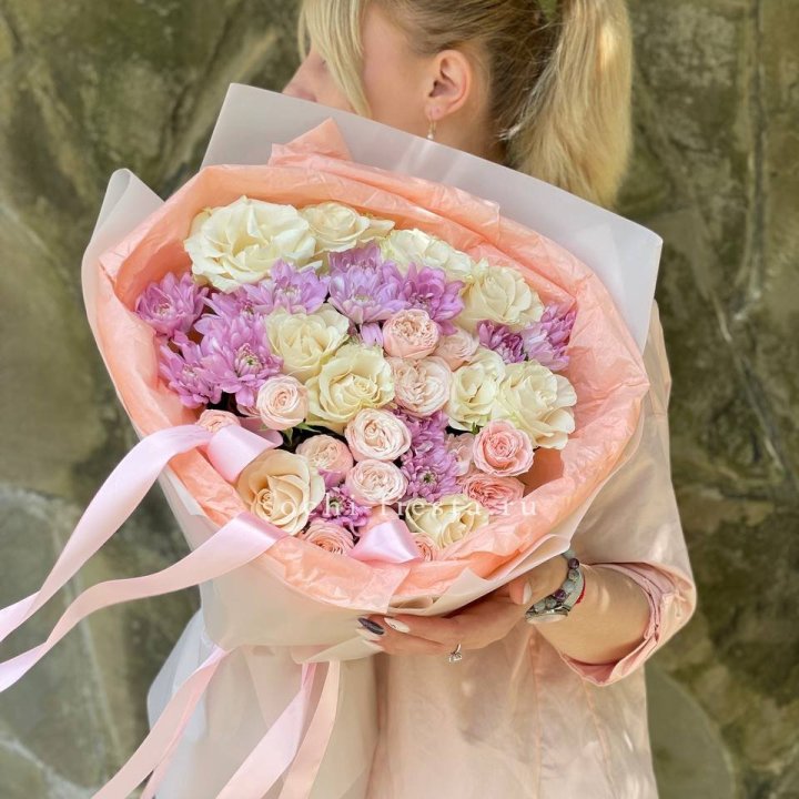 Designer Bouquet No. 2 in Chisinau