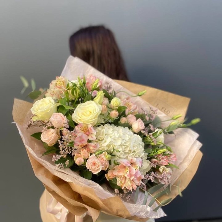 Designer Bouquet No. 1 in Chisinau