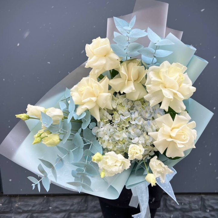 Hydrangea and White French Rose Bouquet in Antwerp