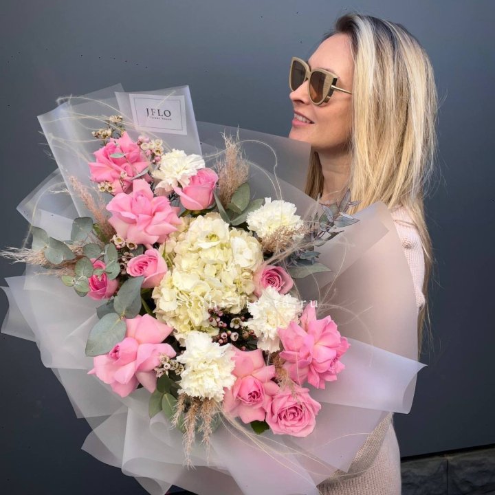 Designer Bouquet 'Harmony' in Dushanbe