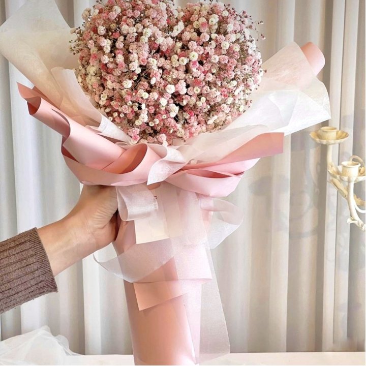 Heart of Gypsophila in Dubai