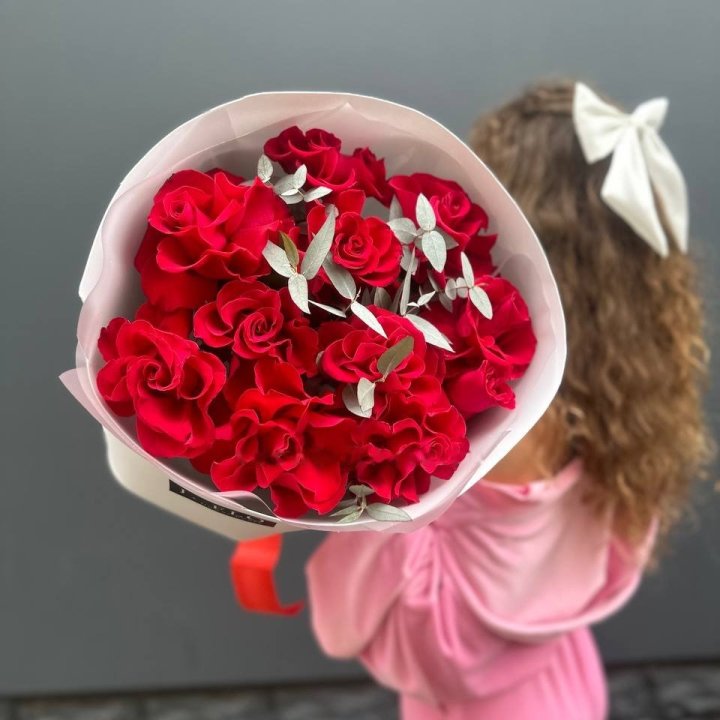 11 Red French Roses in Dubai