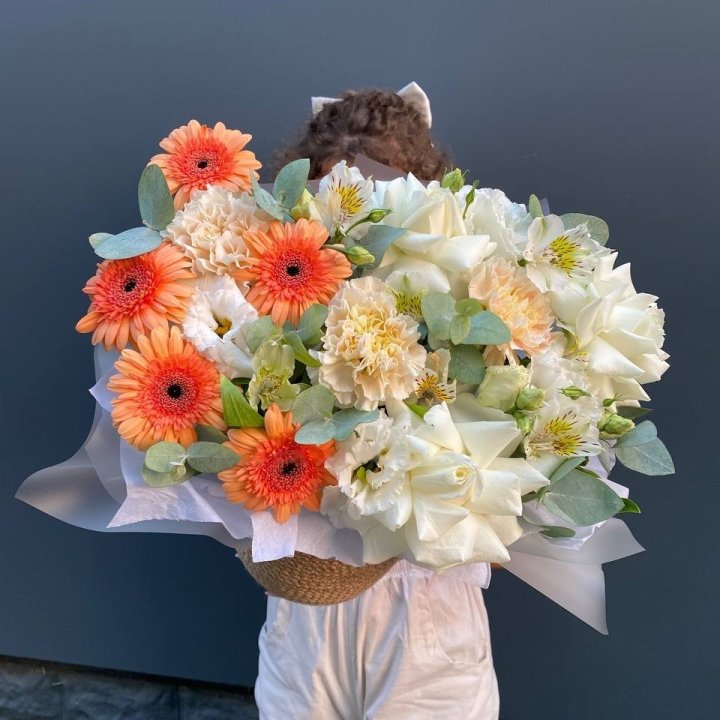 Roses and Gerberas in Jute Pot 