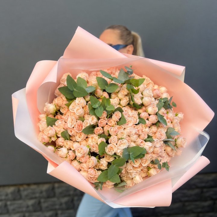 101 Bush Roses with Eucalyptus in Bangalore