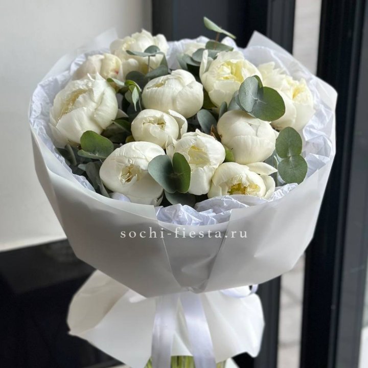 11 White Peonies with Eucalyptus in Rotterdam
