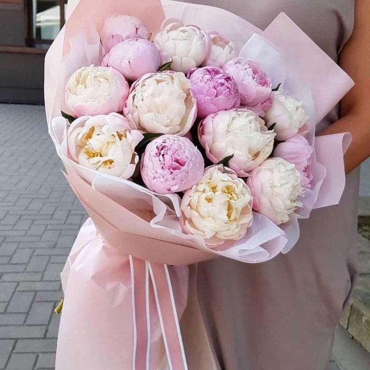 Marshmallow Peony Bouquet in Batumi