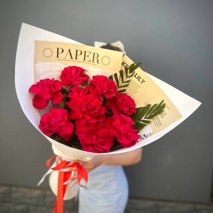 9 Красных французских роз Чико в Дубае