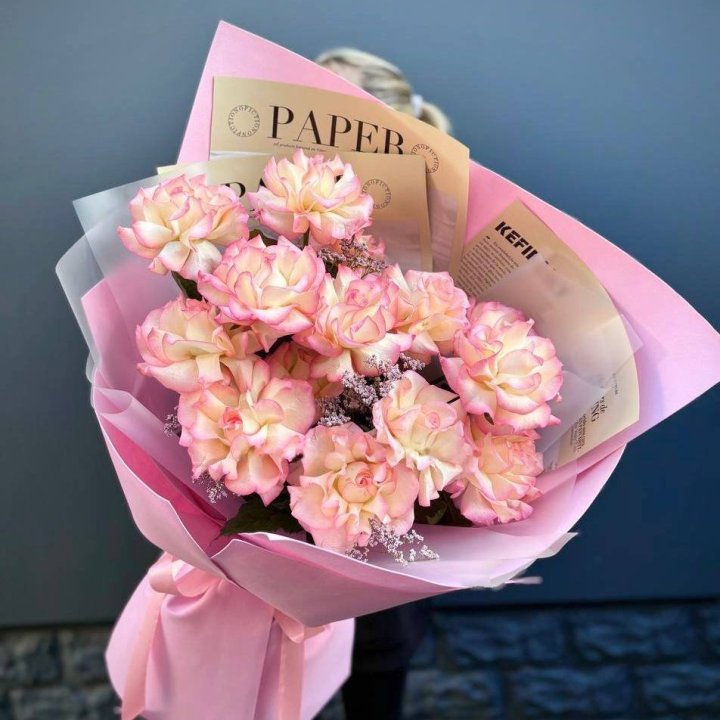 15 French Roses 