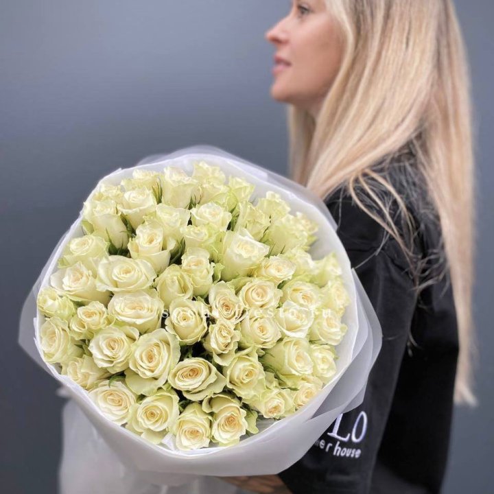 Airy Bouquet of 51 White Kenyan Roses in Dubai