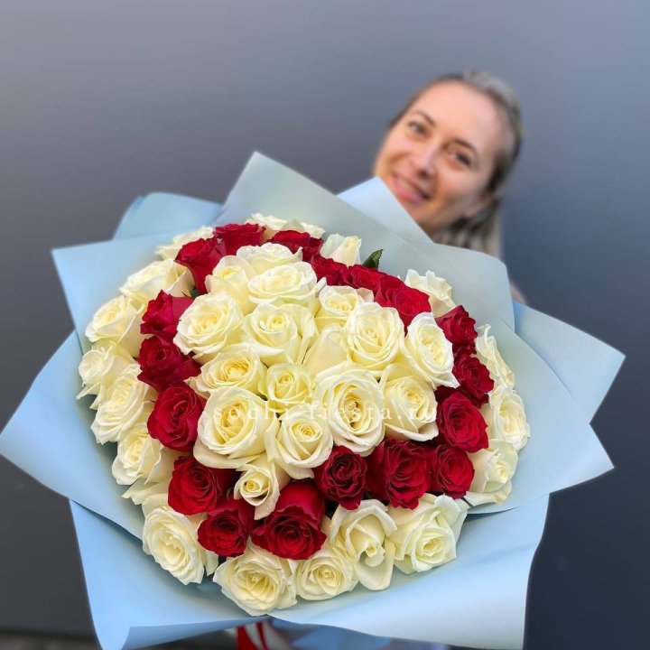 51 Roses 