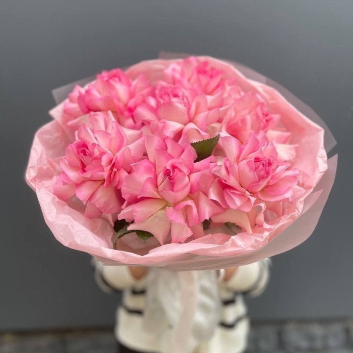 7 Mandala Roses in Dubai