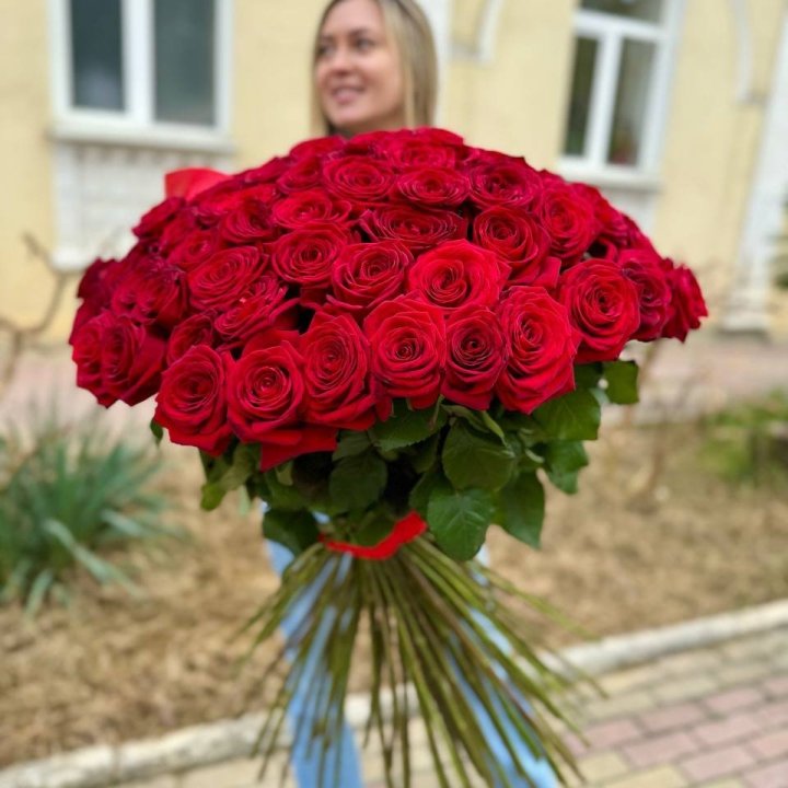 101 Dutch Roses in Geneva