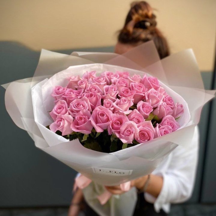 Bouquet of Pink Roses in Vancouver