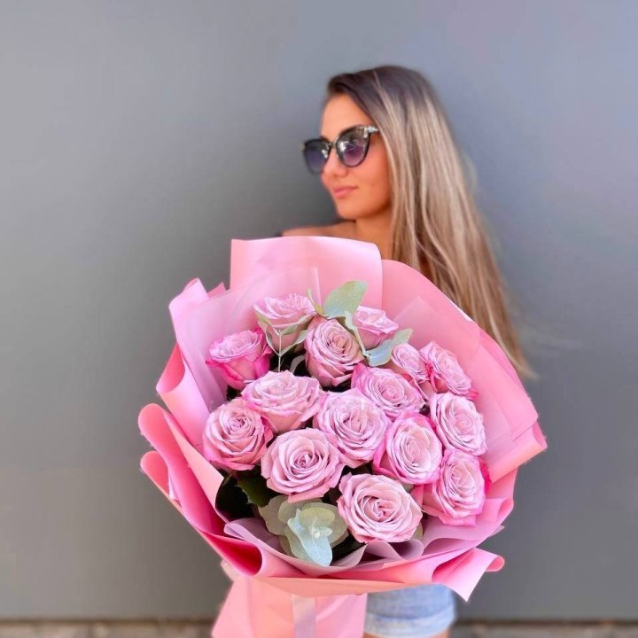 Pink Rose Bouquet 2 in Nice