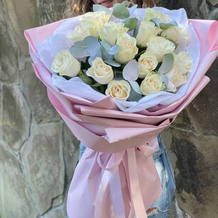 White Roses in Designer Wrapping in Dubai