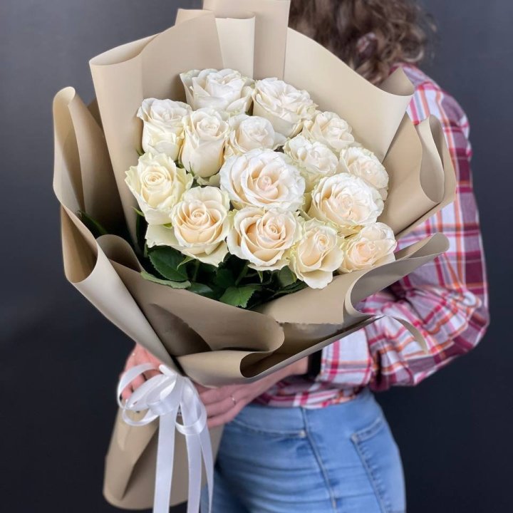 15 White Roses with Coffee Wrapping in Dubai