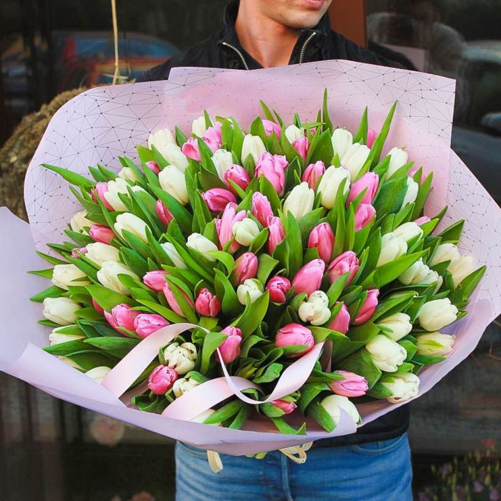 101 Mixed Tulips in Astana