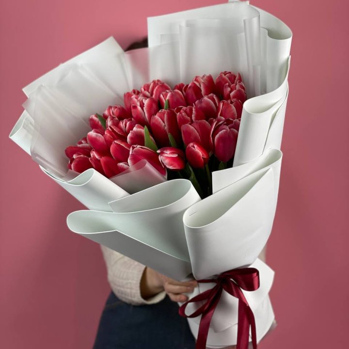 Red Tulip Bouquet in Nicosia